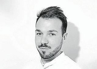 Toni Carmona
