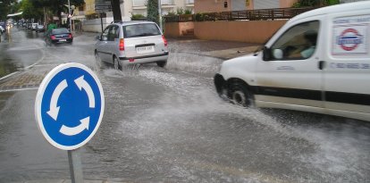Imagen de un temporal de lluvia en el Baix Penedès