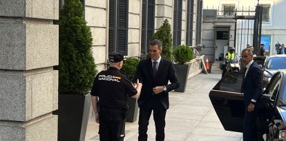 El presidente del Gobierno, Pedro Sánchez, a su llegada al Congreso de los Diputados