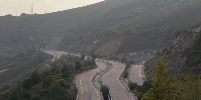 La autovía A-52.