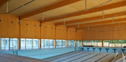 El aspecto que muestra actualmente la piscina de Torredembarra.