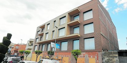 Un bloque de pisos a medio hacer. Es uno de los ‘esqueletos’ de la Sareb.
