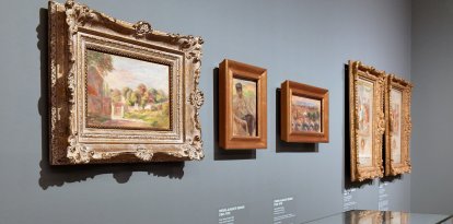Imagen de archivo de varias obras del artista Pierre-Auguste Renoir expuestas en un museo de Bonn.