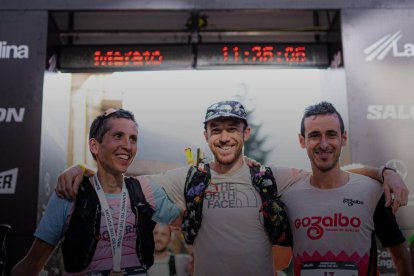 De izquierda a derecha, Marc Bernades, Jonahatan Albon y Julen Calvó.