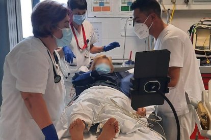 El ictus es la primera causa de muerte en mujeres y la segunda en hombres.