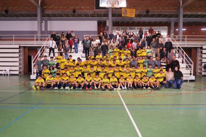 Foto de família del club Futsalpax Tarragona.