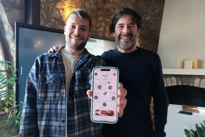 Gerard Cañellas y Arnau Pérez de Tudela, los dos impulsores de la nueva app Calçotapp.