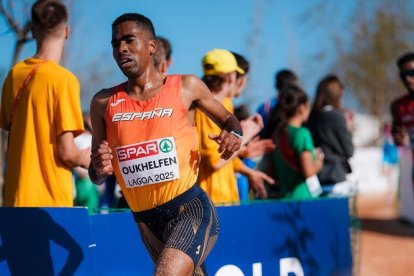 Abdessamad Oukhelfen, durante el Europeo de Lagoa.