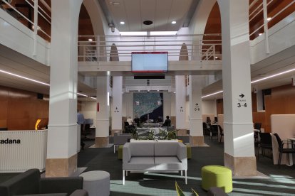 Imagen de la Oficina d’Atenció Ciutadana (OAC) ubicada en la calle Anselm Clavé de la Part Baixa.