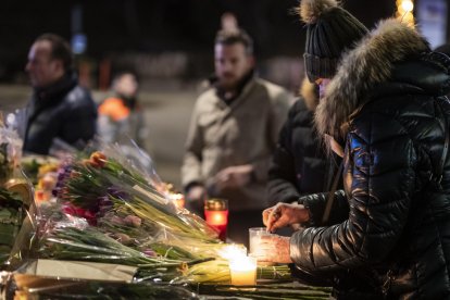 Suiza está totalmente consternada por el incendio donde han muerto 40 personas