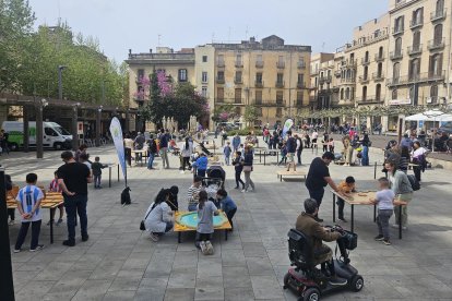 Una activitat d'una edició passada del programa 'Activitats en Família'.