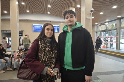 Marina Verdú y Pol Romero, atrapados.