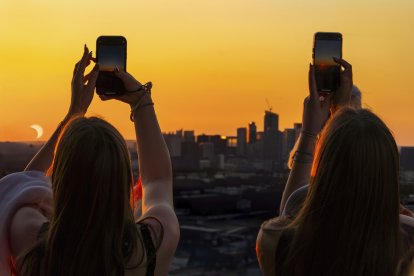 Tarragona vivirá un eclipse entre el calor y las tormentas: se prevé un 12 de agosto muy cambiante