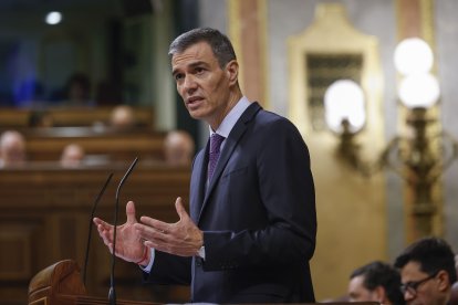 El presidente del Gobierno, Pedro Sánchez interviene en el pleno del Congreso de los Diputados este miércoles