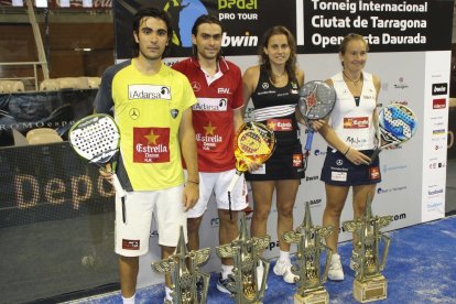 Pablo Lima, Juani Mieres,Carolina Navarro y Ceci Reiter, ganadores del I Open Tarragona Costa Daurada de pádel.