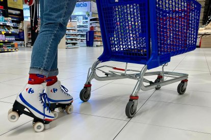 Imagen de un supermercado Carrefour, donde se podrá hacer la compra en patines