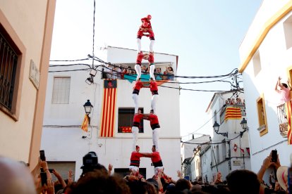 2 de 8 sense folre de la Joves de Valls