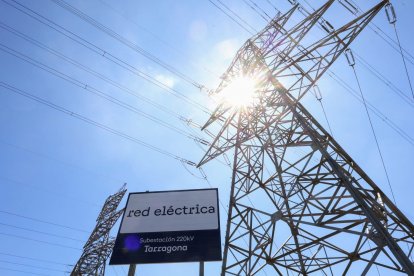 Subestación eléctrica en el Polígono Norte del polo petroquímico de Tarragona.