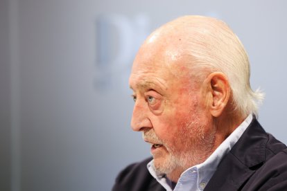El presidente de la Federació Catalana de Futbol, Joan Soteras, durante de la entrevista.