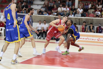 El CB Salou cayó en su debut en Benicarló.