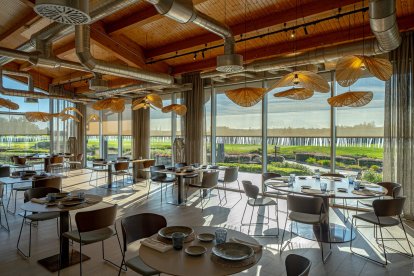 Infinitum presenta un renovado The Lakehouse Bistrot.