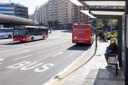 Battestini funciona como punto de encuentro de la mayoría de los autobuses.
