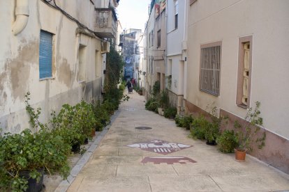 Carrer del Fossat, al barri de la Vila.