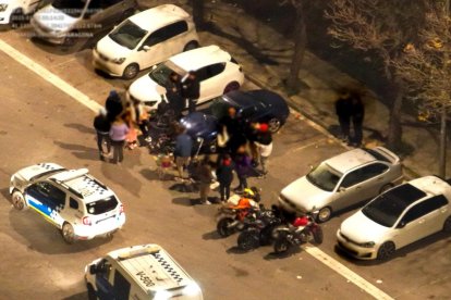 Imagen captada por el dron de la Guàrdia Urbana del dispositivo que montó dicho cuerpo policial.