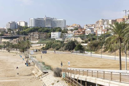 Estado de la playa del Miracle, tras darse por finalizado el derribo de la estructura