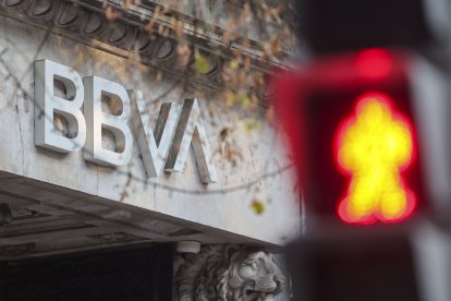 El BBVA no logró ni un 26% del capital de Banc Sabadell tras una opa que se ha alargado durante 17 meses.