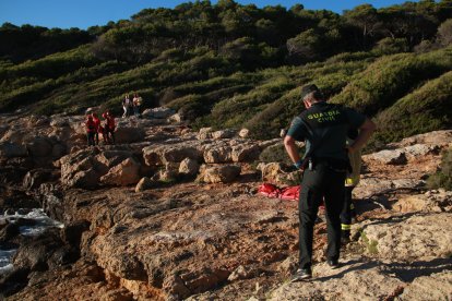 Un hombre ha muerto ahogado en Tarragona durante el temporal de viento