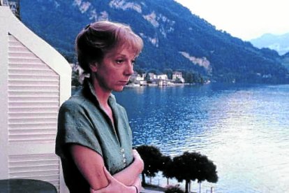 Escena de la película «Hotel du Lac» ( 1986), dirigida por Giles Foster, basada en la novela de Anita Brookner.