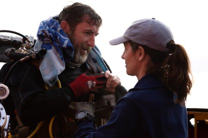 Antonio de la Torre y Bárbara Lennie, en una escena del film.