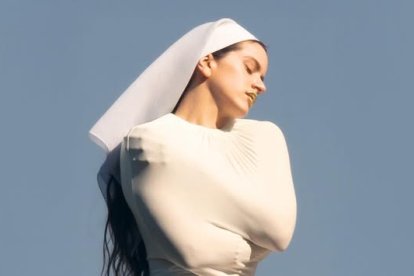 El disco de Rosalía ha sido compartido por varios usuarios en las redes.