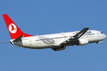 Un avión Boeing 737 de Turkish Airlines