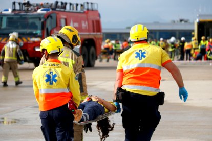 Imagen del simulacro en el aeropuerto de Reus