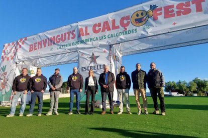 Visita, aquest dimarts, 18 de novembre, a la carpa que acollirà el festival Calçofest.