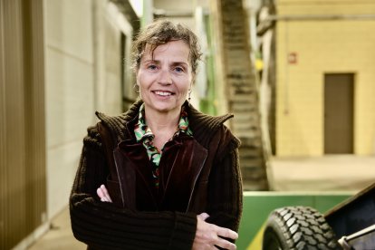 Carme Salvadó, en las instalaciones de la Cooperativa Agrícola de Vila-seca.