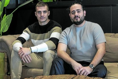 Àngel Miguel Guerrero es especialista en negocios digitales y marketing y Raúl Medina es licenciado en ciencias del deporte.