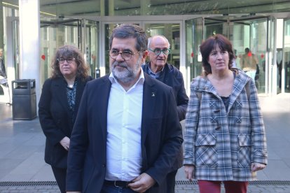 Los expresidentes de ANC Jordi Sànchez y Elisenda Paluzie, con la exmiembro del Secretariat de la entidad, Sònia Urpí, y el actual miembro del Secretariat, Josep Cruanyes