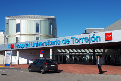 Entrada del Hospital de Torrejón de Ardoz en 2019