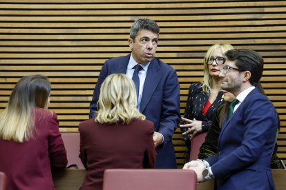 El expresident de la Generalitat, Carlos Mazón, durante el acto de toma de posesión de su sucesor, Juanfran Pérez Llorca.