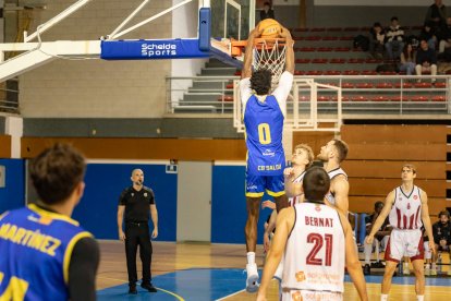 El CB Salou no pudo ganar en su partido como 'local' en el Serrallo.