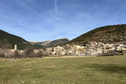 Vista general del pueblo de Gòsol, de unos 200 habitantes