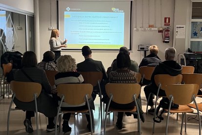 Imatge d'una sessió informativa dels Pressupostos Participatius de Reus.