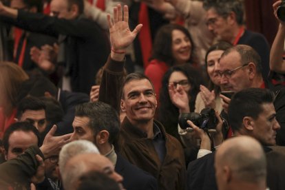 El presidente del Gobierno y secretario general del PSOE, Pedro Sánchez durante un acto electoral celebrado este sábado en Cáceres.