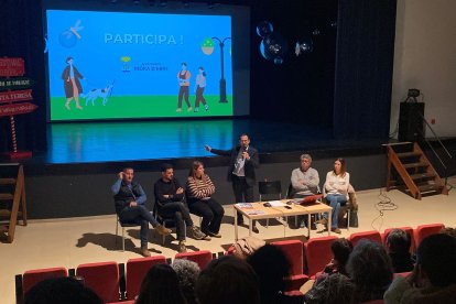 L'Ajuntament anima tots els majors de 16 anys a participar.