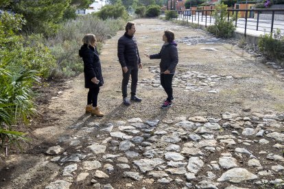 Fragment de la Via Augusta situat a la Marina Sant Jordi de l’Ametlla de Mar.