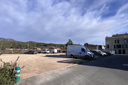 El terrrenoso que se habilitará como aparcamiento