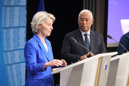 La presidenta de la Comisión Europea, Úrsula von der Leyen y el presidente del Consell Europeu,António Costa.